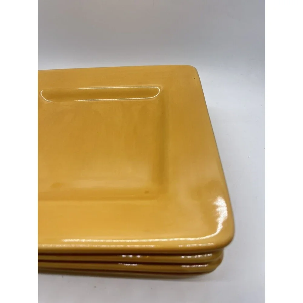 Set of (4) - Pottery Barn Outlet - Salad Plates - 8